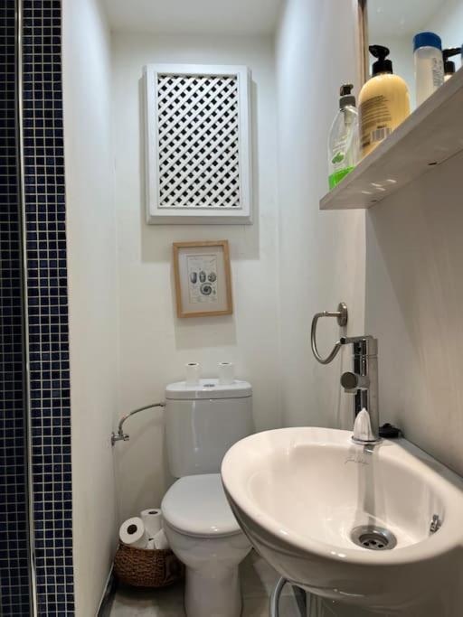 Apartemen Center Ricardo Soriano 6 Persons - At 250 M *